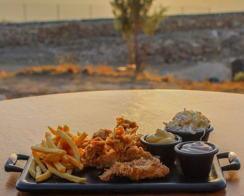 Cover Picture 2 Of Mr Mighty Zinger