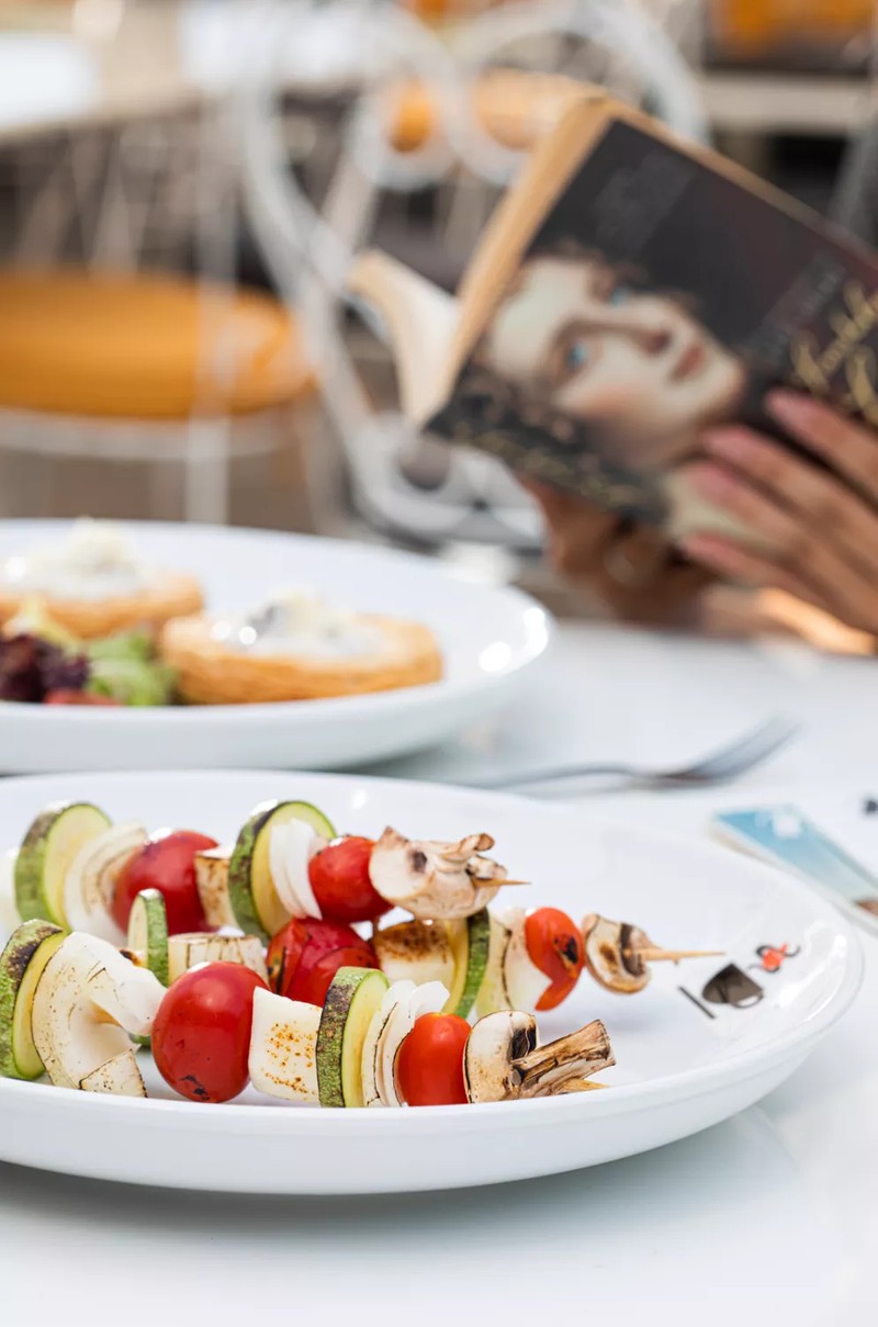 Cover Picture 4 Of Second Cup