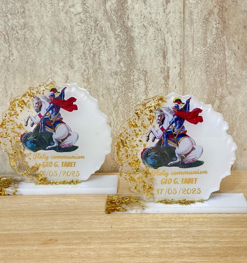 Cover Picture 1 Of Resinastic